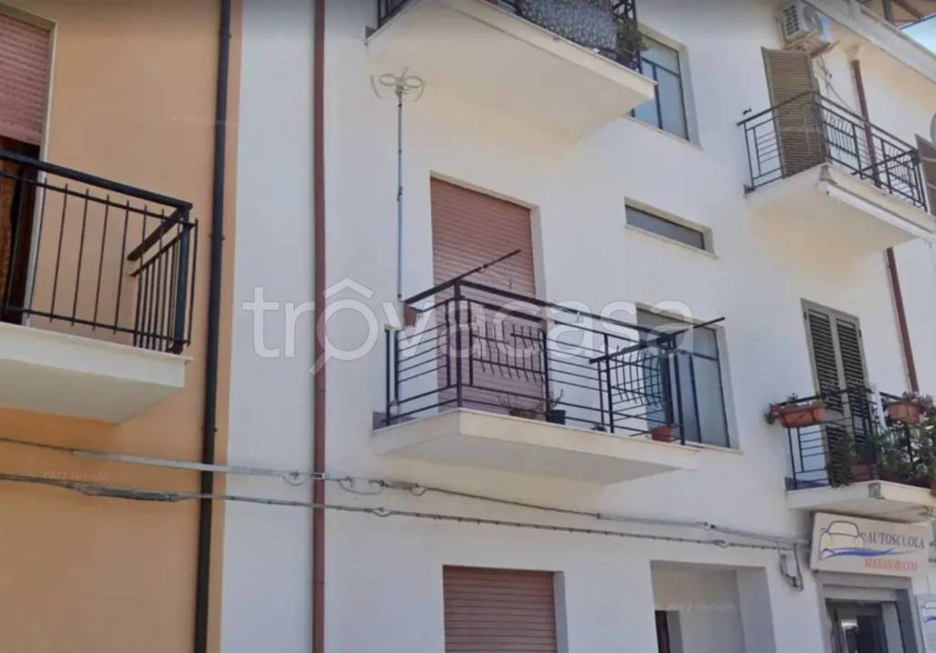 appartamento in vendita a Vibo Valentia in zona Vibo Marina