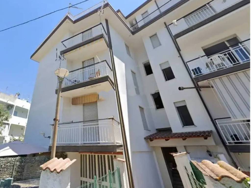 appartamento in vendita a Vibo Valentia in zona Vibo Marina