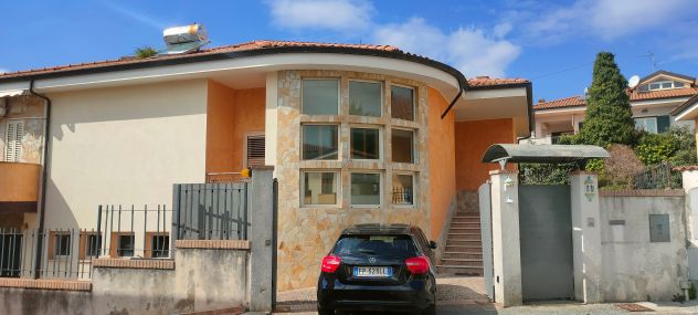 casa indipendente in vendita a Vibo Valentia