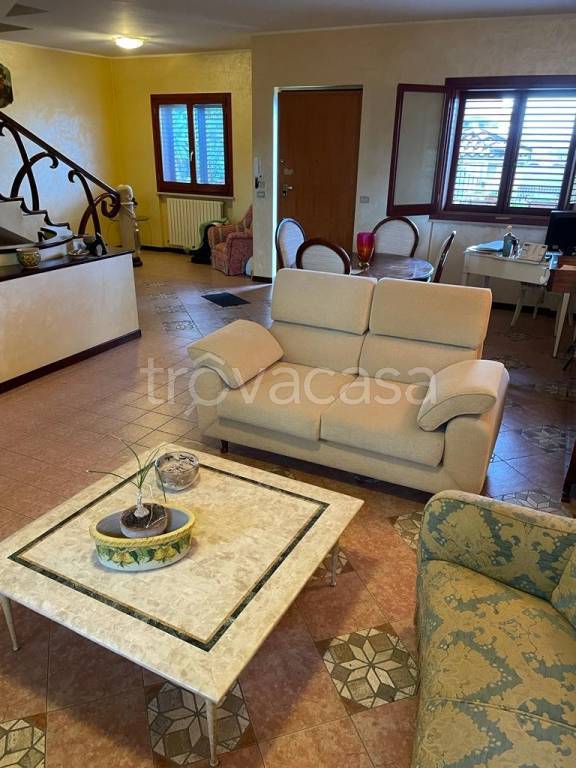 casa indipendente in vendita a Vibo Valentia in zona Centro Città