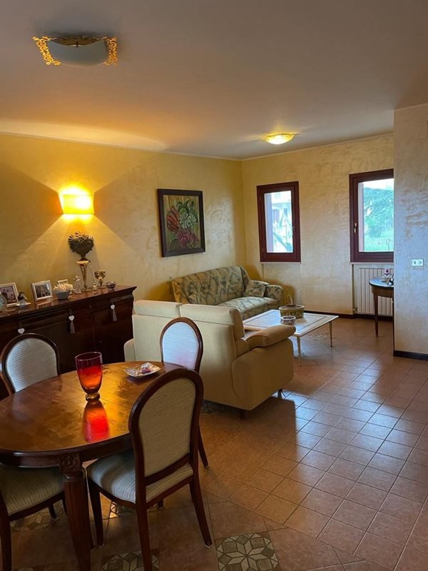 casa indipendente in vendita a Vibo Valentia