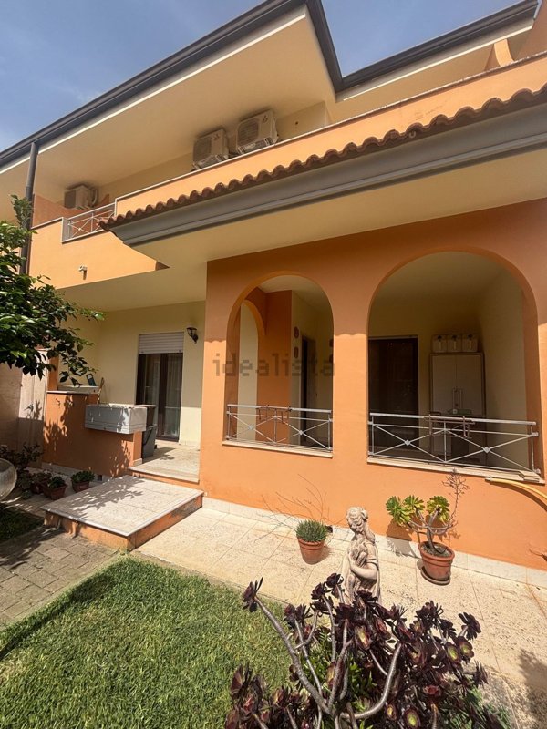 casa indipendente in vendita a Vibo Valentia