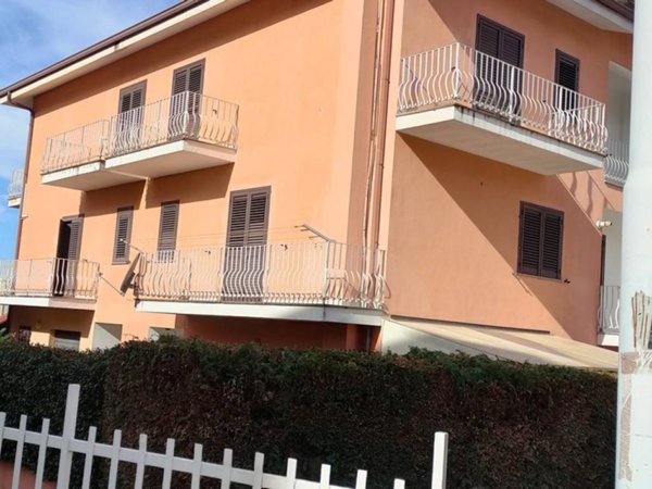 casa indipendente in vendita a Vibo Valentia