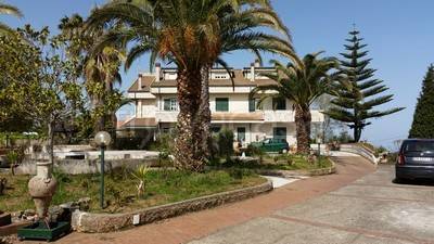 casa indipendente in vendita a Vibo Valentia