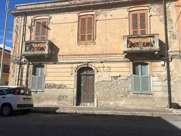 casa indipendente in vendita a Vibo Valentia