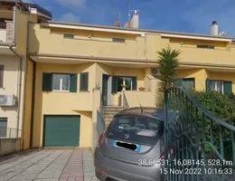 casa indipendente in vendita a Vibo Valentia