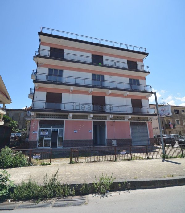 appartamento in vendita a Vibo Valentia in zona Centro Città