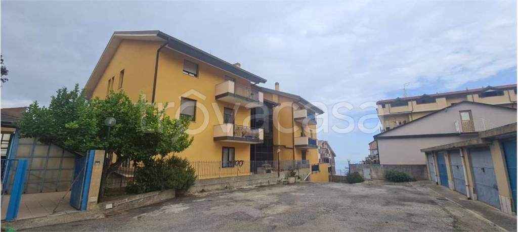 appartamento in vendita a Vibo Valentia in zona Centro Città