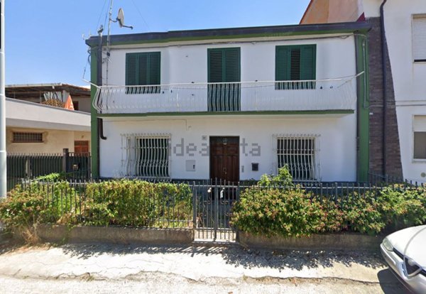 pentavano in vendita a Vibo Valentia in zona Vibo Marina