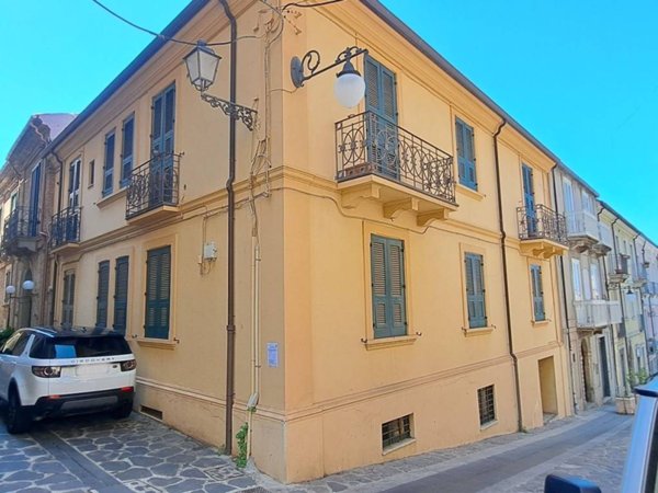 casa indipendente in vendita a Vibo Valentia