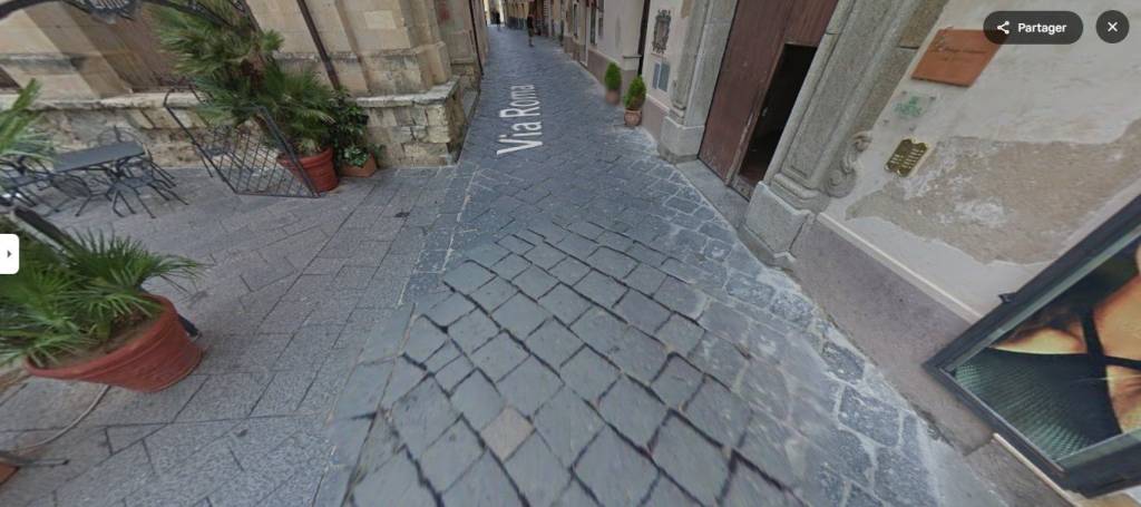 appartamento in vendita a Vibo Valentia in zona Vibo Marina