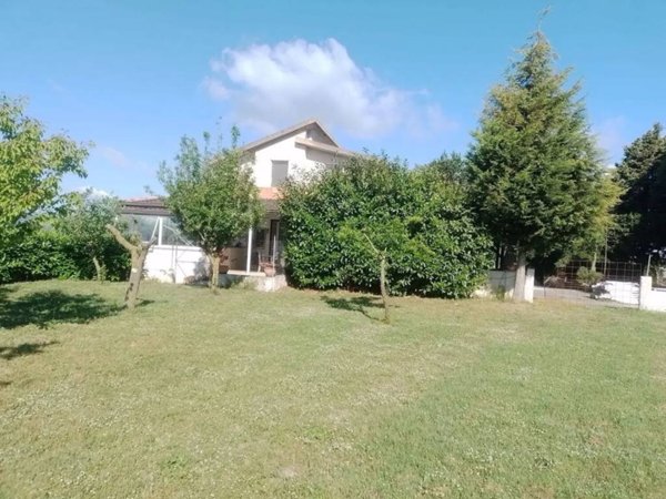 casa indipendente in vendita a Vibo Valentia