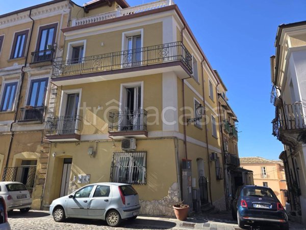 casa indipendente in vendita a Vibo Valentia in zona Centro Città