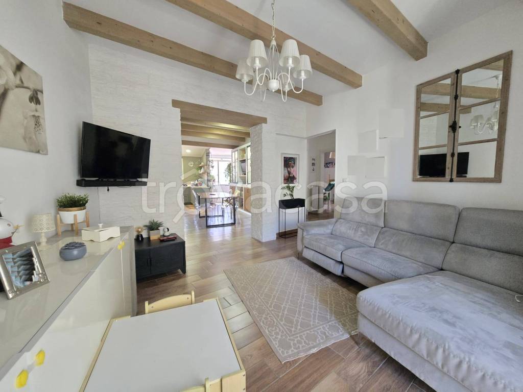 appartamento in vendita a Vibo Valentia in zona Centro Città