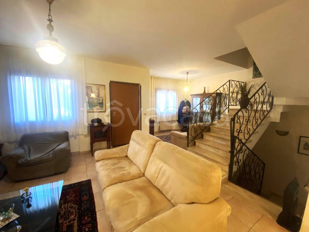 casa indipendente in vendita a Vibo Valentia