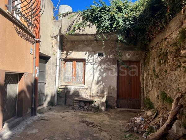 casa indipendente in vendita a Vibo Valentia
