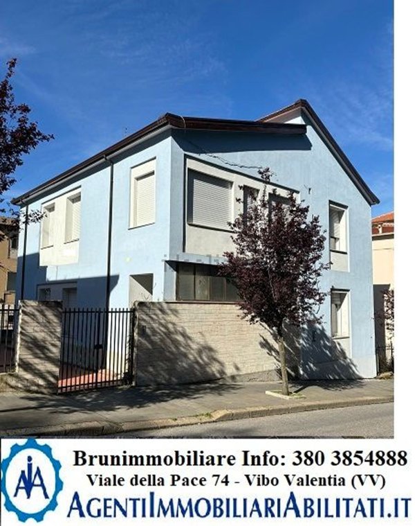 casa indipendente in vendita a Vibo Valentia