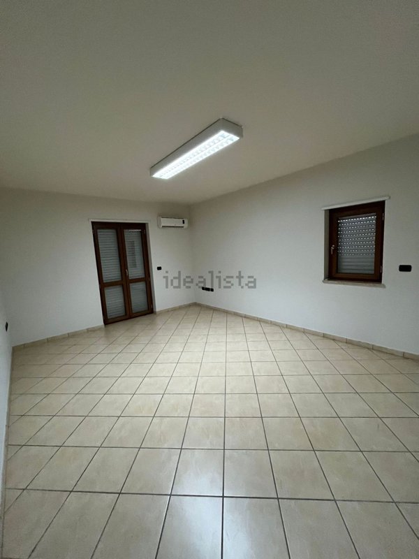 ufficio in vendita a Vibo Valentia