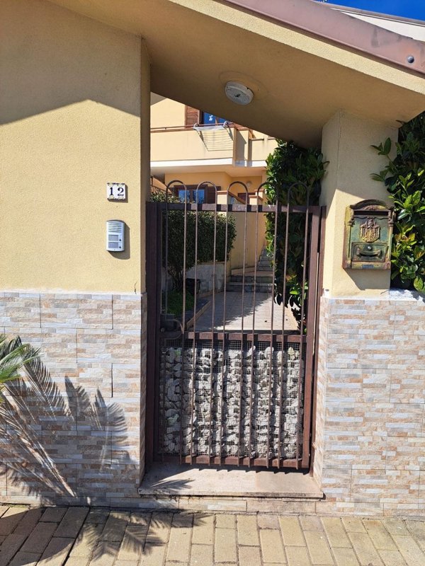 casa indipendente in vendita a Vibo Valentia