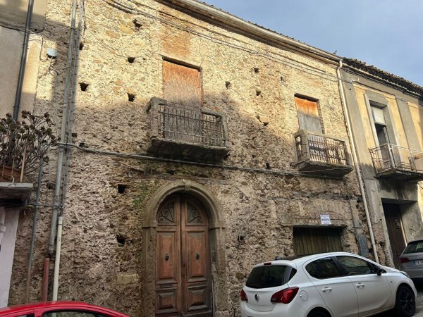 casa indipendente in vendita a Vibo Valentia