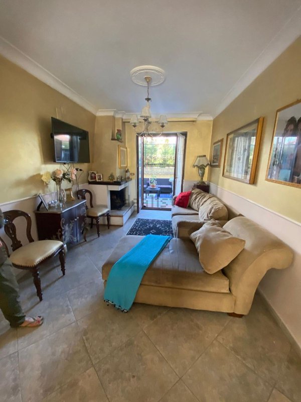 casa indipendente in vendita a Vibo Valentia