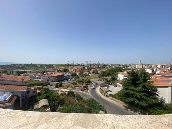 appartamento in vendita a Vibo Valentia in zona Centro Città