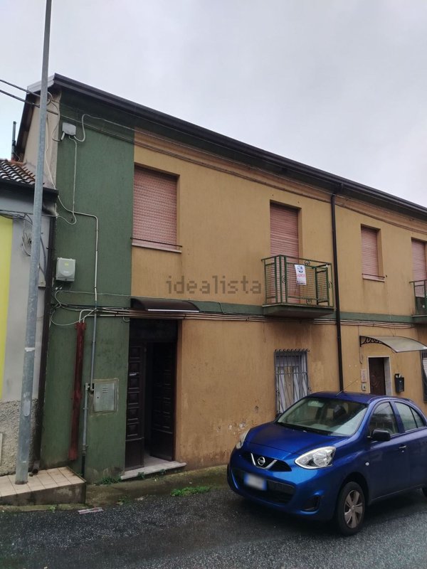 casa indipendente in vendita a Vibo Valentia in zona Centro Città