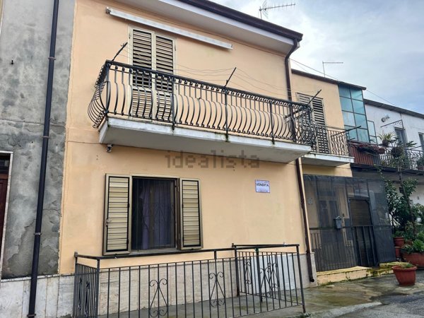 casa indipendente in vendita a Vibo Valentia