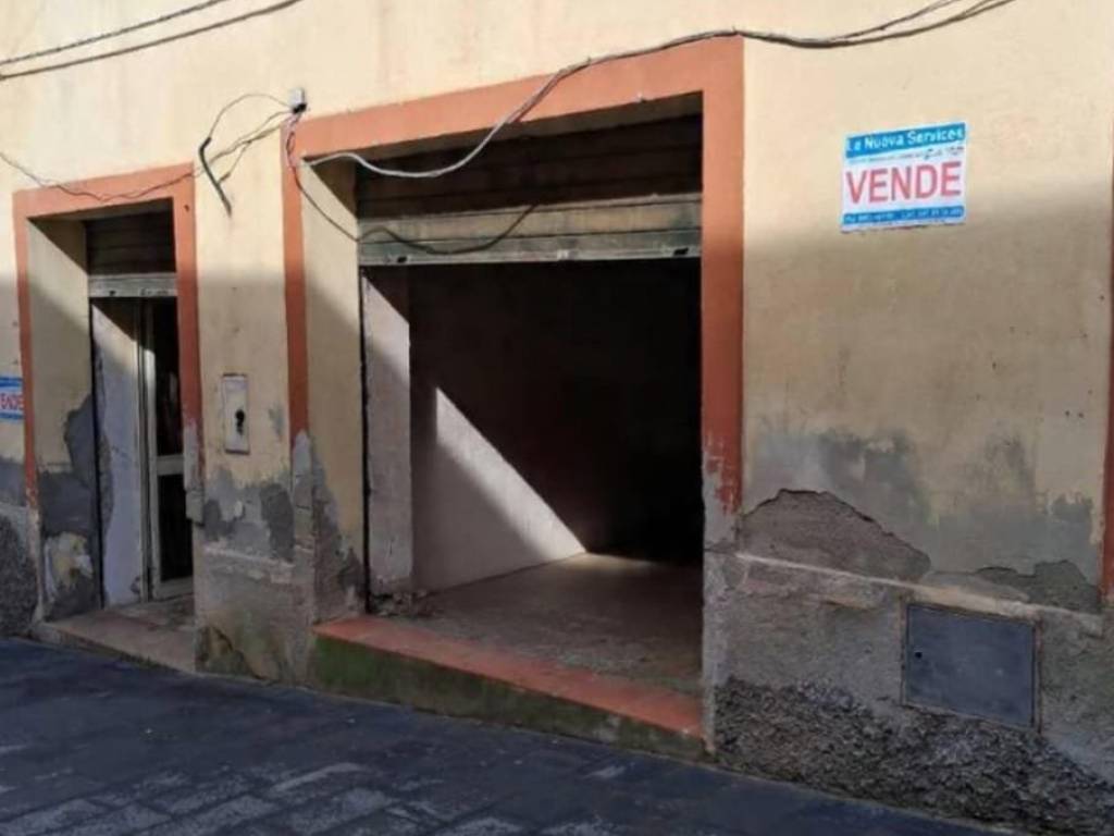 negozio in vendita a Vibo Valentia