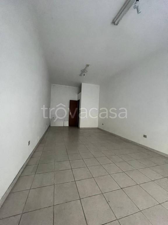 negozio in vendita a Vibo Valentia in zona Centro Città