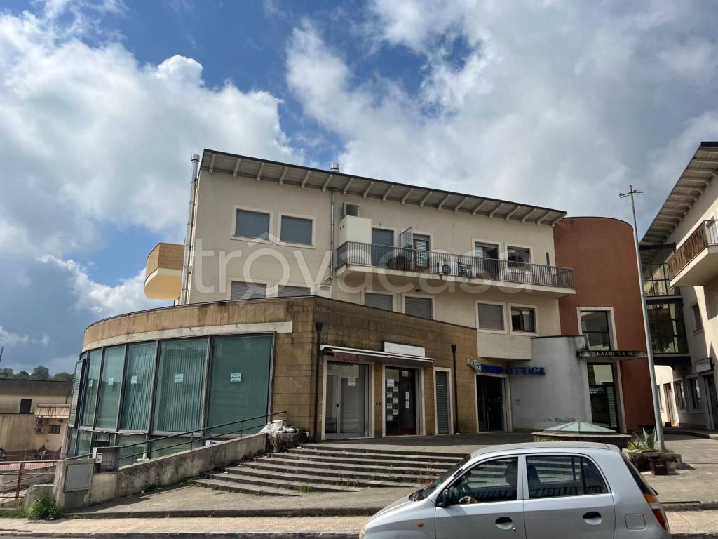 negozio in vendita a Vibo Valentia