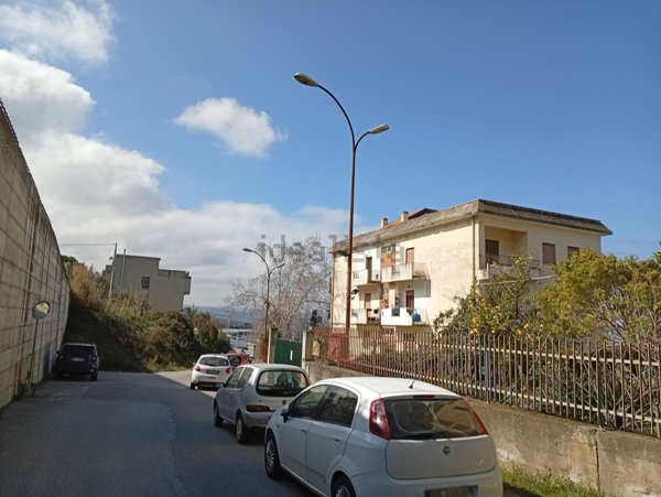 appartamento in vendita a Vibo Valentia in zona Vibo Marina