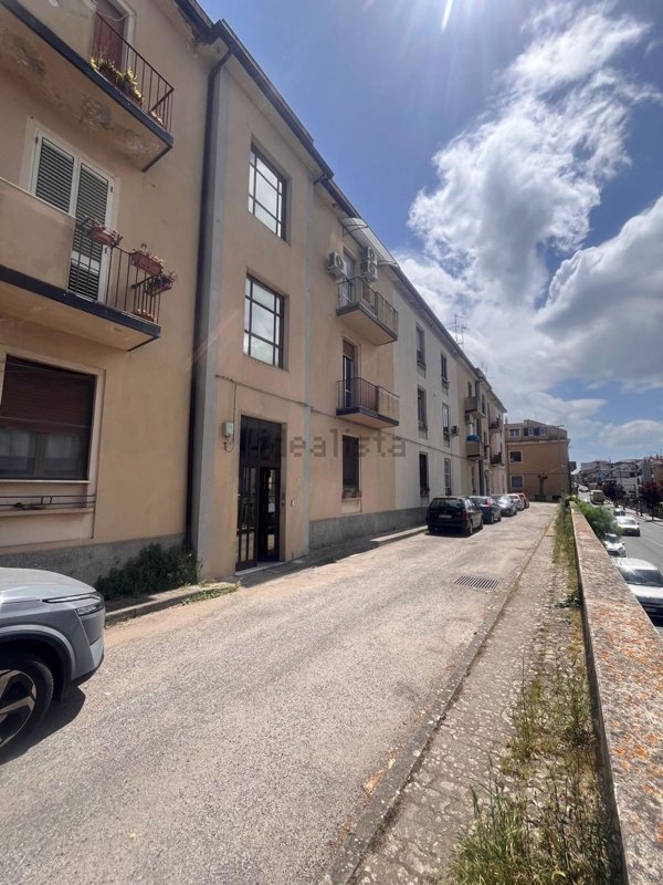 appartamento in vendita a Vibo Valentia in zona Centro Città