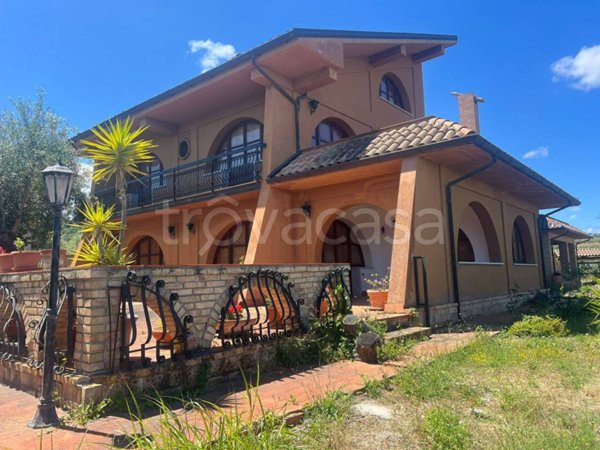 casa indipendente in vendita a Vibo Valentia in zona Vibo Marina