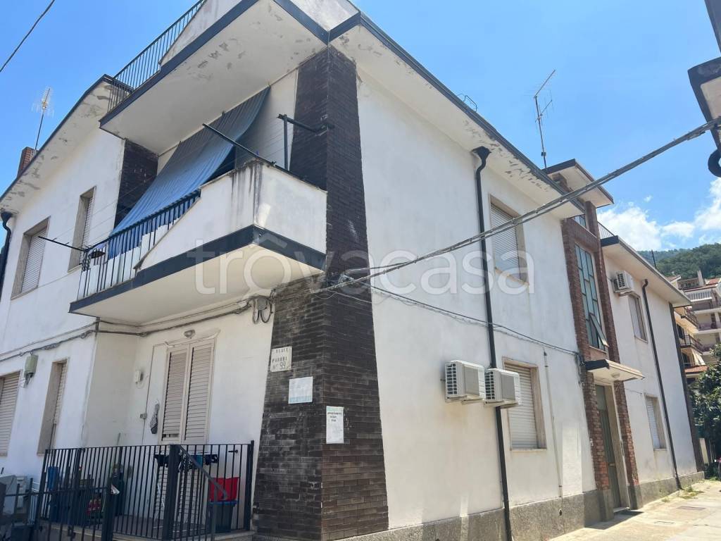 appartamento in vendita a Vibo Valentia in zona Vibo Marina