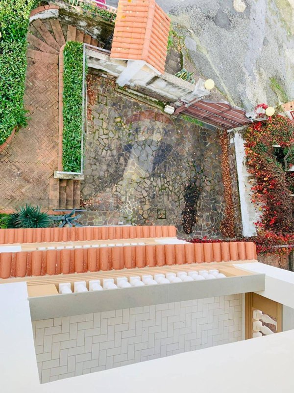 casa indipendente in vendita a Vibo Valentia in zona Longobardi