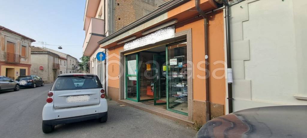 negozio in vendita a Vibo Valentia