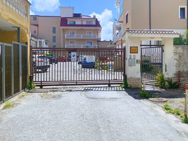 appartamento in vendita a Vibo Valentia in zona Centro Città