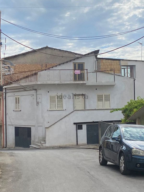 appartamento in vendita a Vibo Valentia in zona Vena Superiore