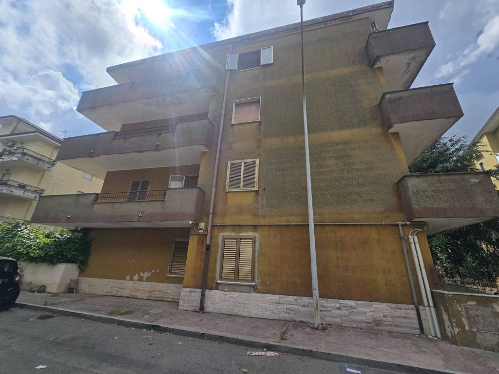 appartamento in vendita a Vibo Valentia in zona Centro Città