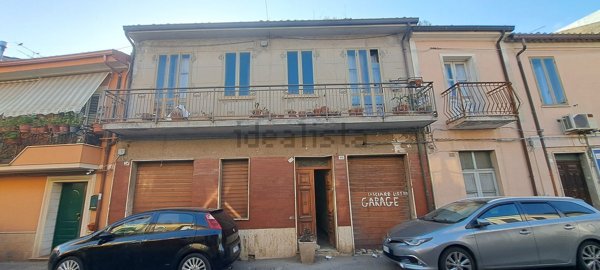 casa indipendente in vendita a Vibo Valentia in zona Centro Città