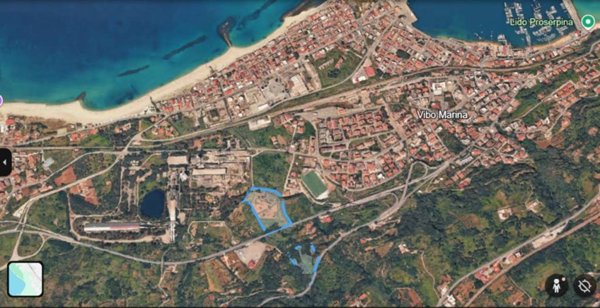 terreno in vendita a Vibo Valentia in zona San Pietro di Bivona