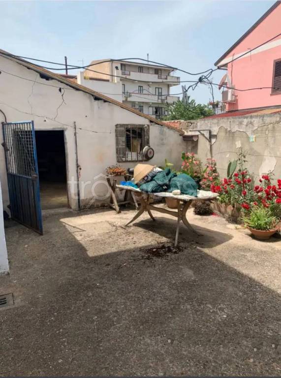 casa indipendente in vendita a Vibo Valentia