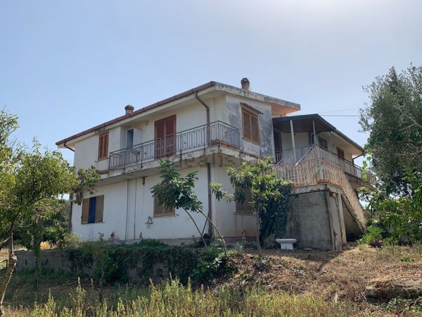 casa indipendente in vendita a Zambrone