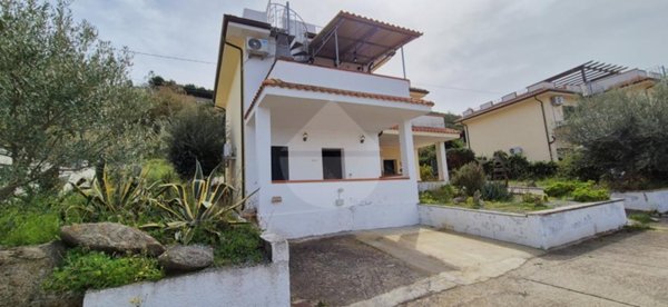 casa indipendente in vendita a Zambrone
