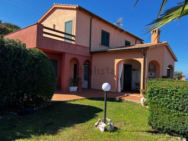 casa indipendente in vendita a Zambrone