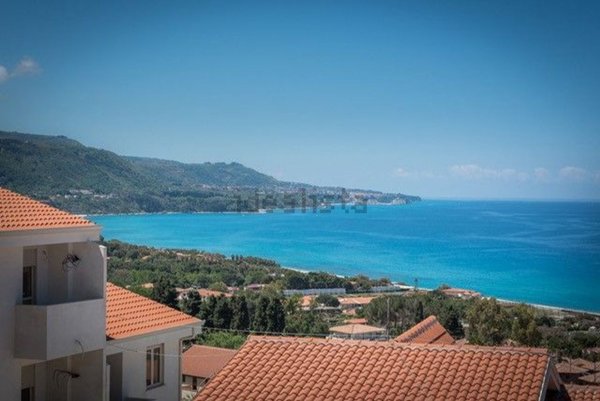 appartamento in vendita a Zambrone