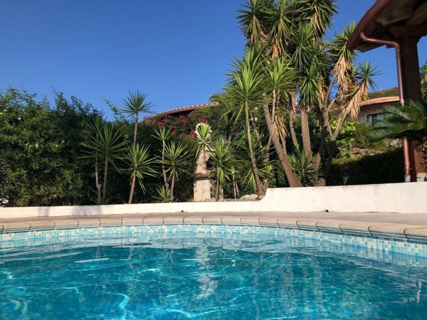 casa indipendente in vendita a Zambrone