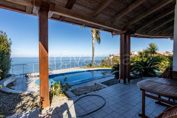 casa indipendente in vendita a Zambrone