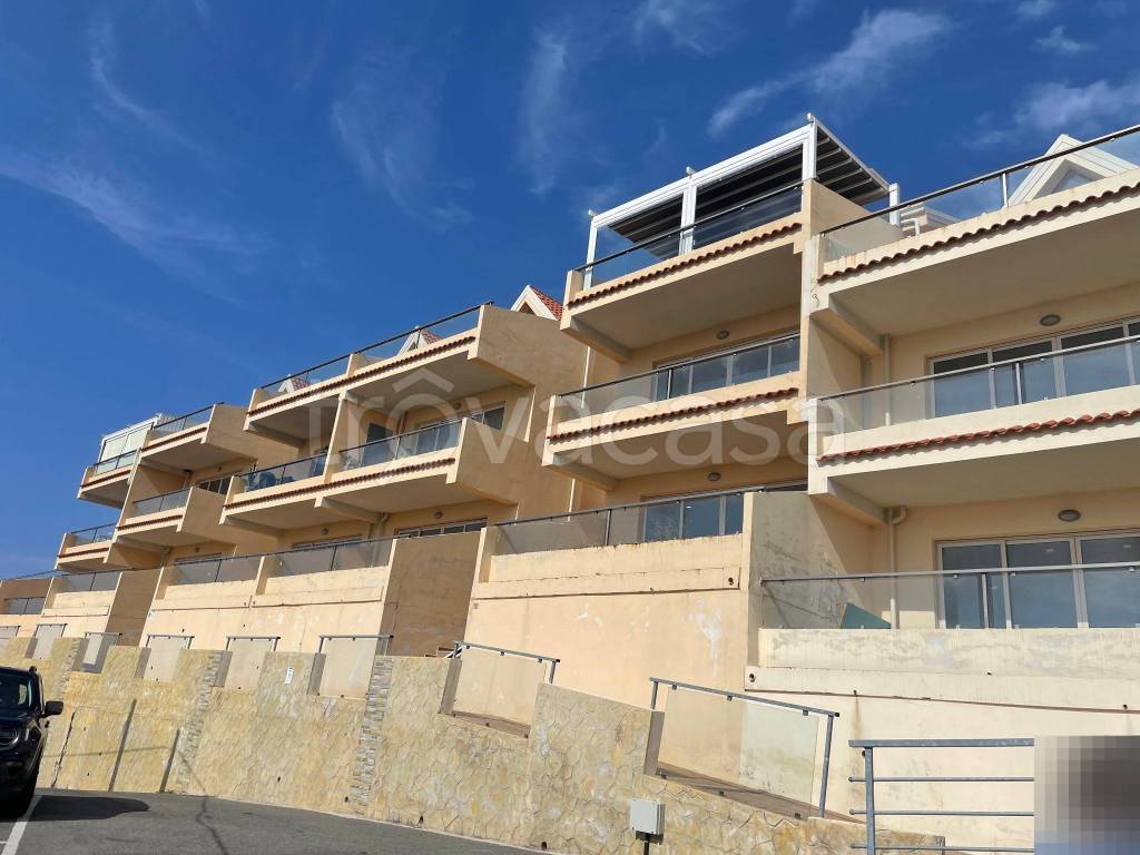 appartamento in vendita a Zambrone